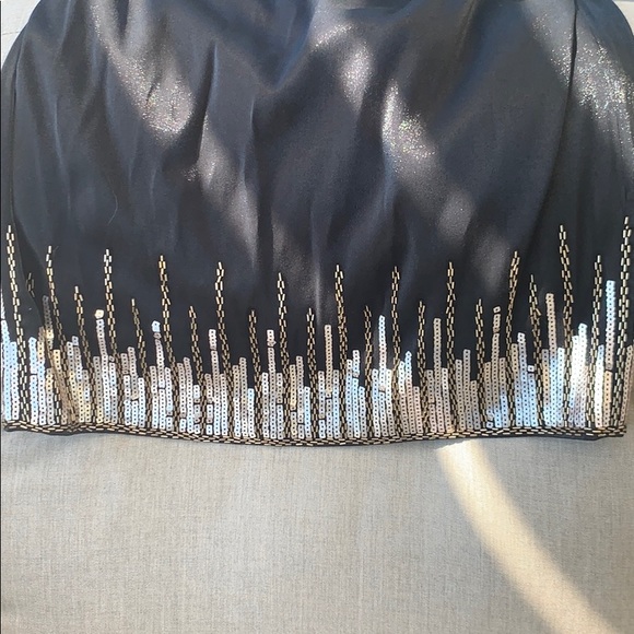 🔥 BLACK DRESS 👗 - Picture 3 of 5